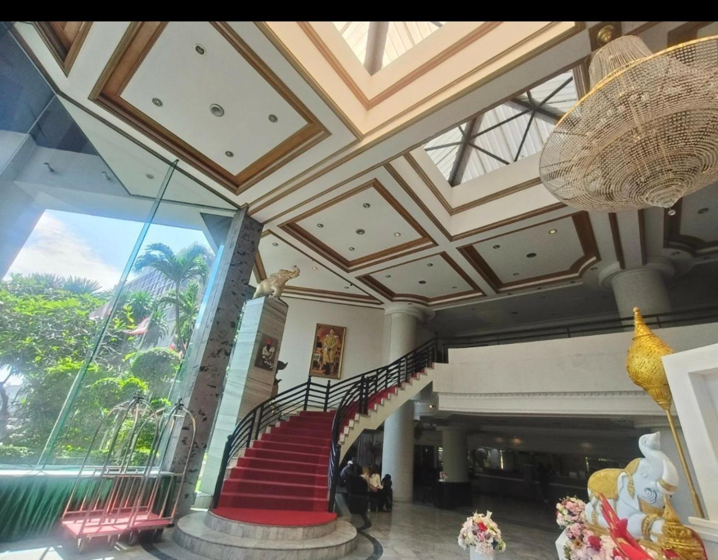 First Pacific Cirrus Hotell Pattaya Exteriör bild